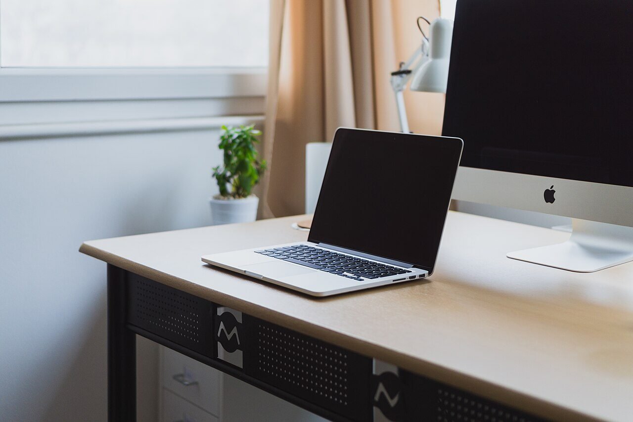 MacBook Air M2 13" 8/256 Midnight