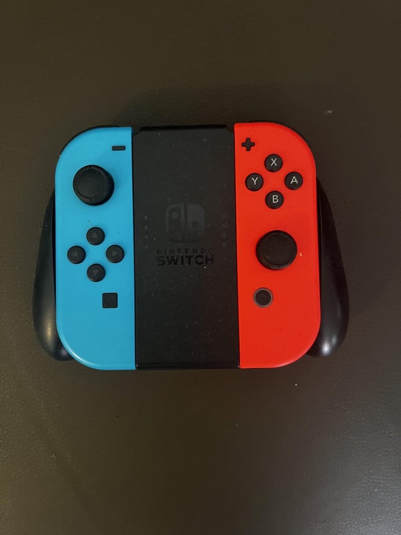 Nintendo Switch OLED White — Like New